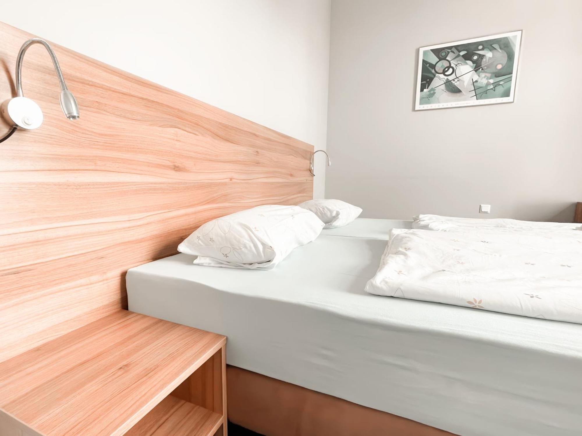 Hotel Garni Gaestehaus Der Kerckhoff-Klinik باد نوهايم المظهر الخارجي الصورة